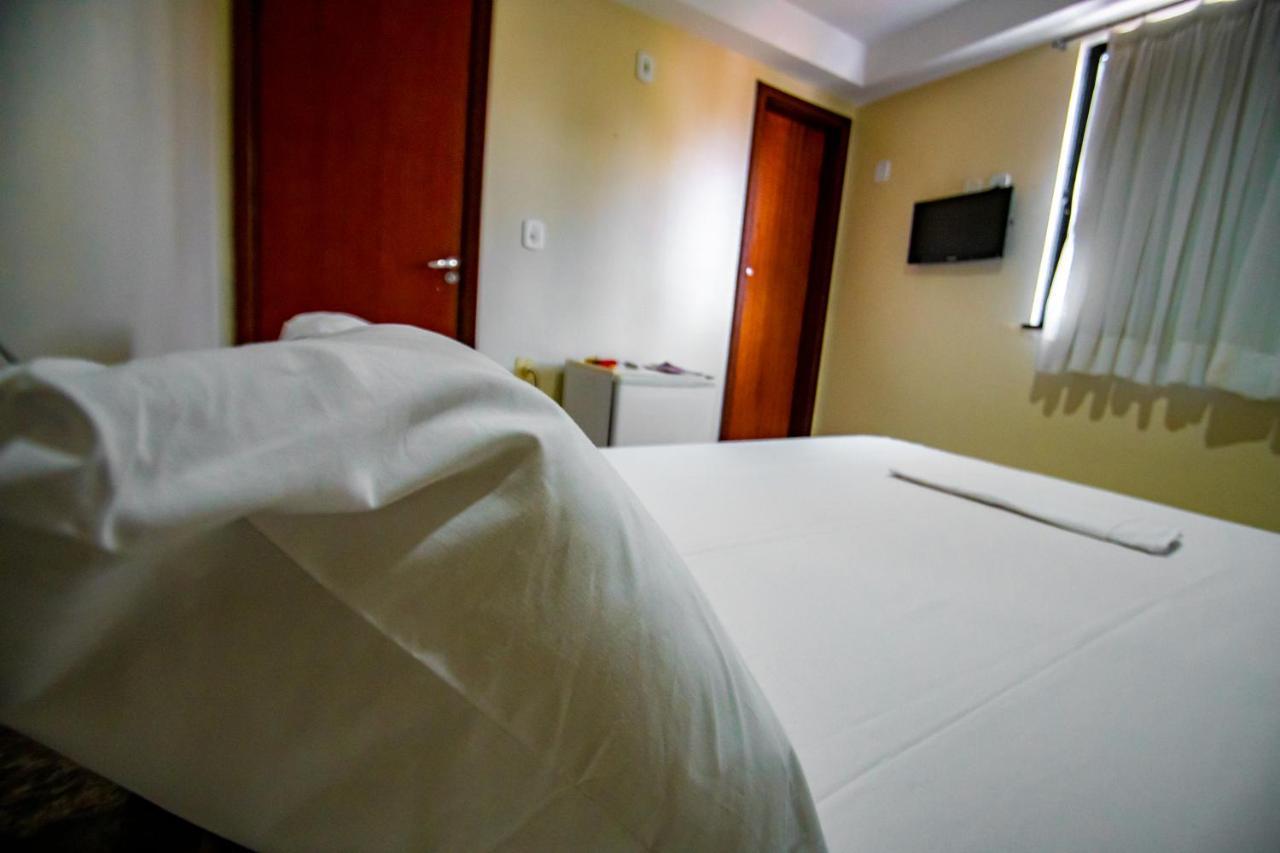 Hotel Piramide Pituba - Av Paulo VI Salvador Luaran gambar