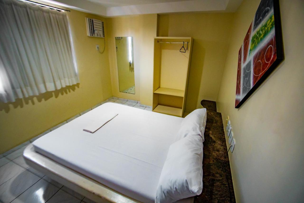 Hotel Piramide Pituba - Av Paulo VI Salvador Luaran gambar