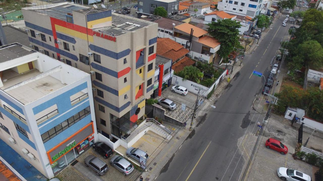 Hotel Piramide Pituba - Av Paulo VI Salvador Luaran gambar